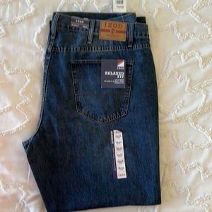 Izod Mens relaxed fit jeans